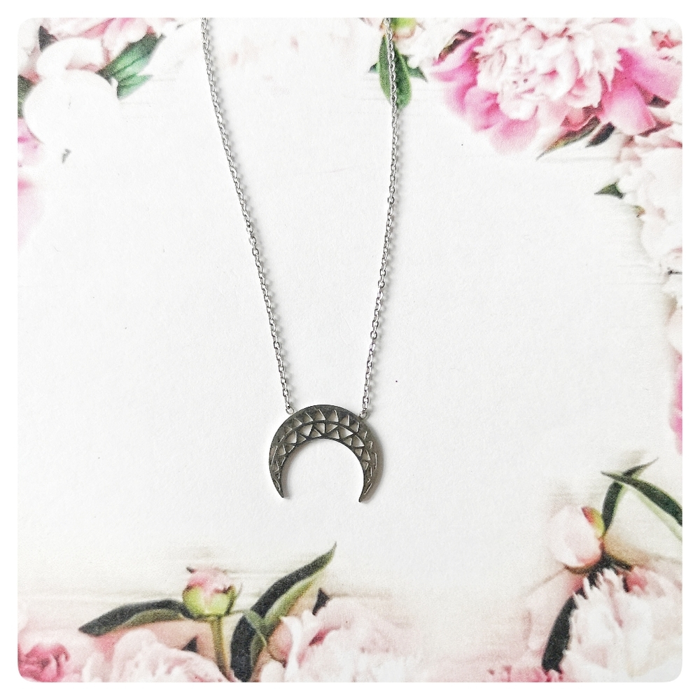 Crescent moon necklace, stainless steel, 45 cm